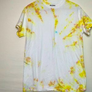 GILDAN Tie Dye Shirt Adult Medium